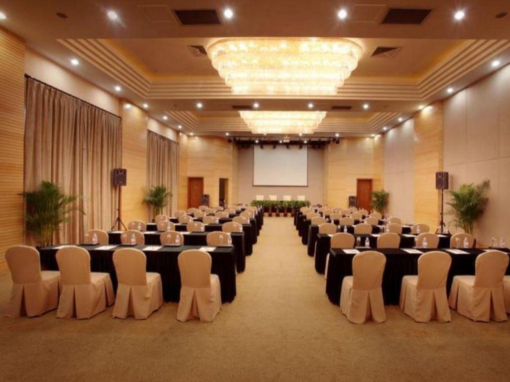 Timton Fuhe Hotel Санья Екстер'єр фото