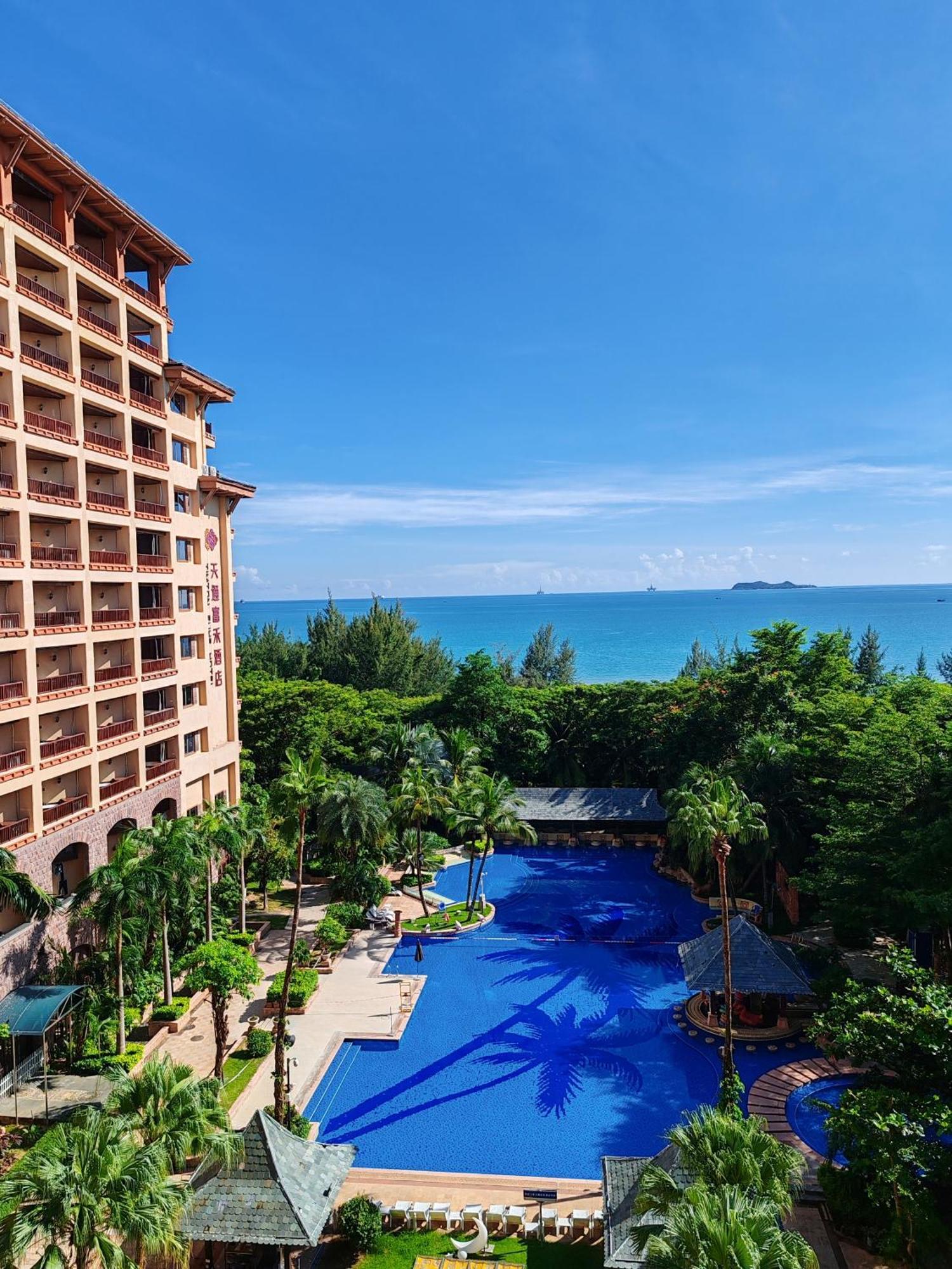 Timton Fuhe Hotel Санья Екстер'єр фото