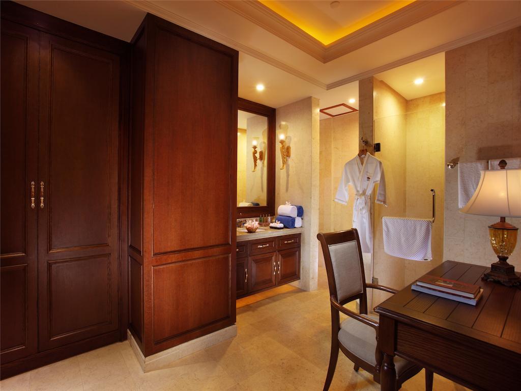 Timton Fuhe Hotel Санья Екстер'єр фото